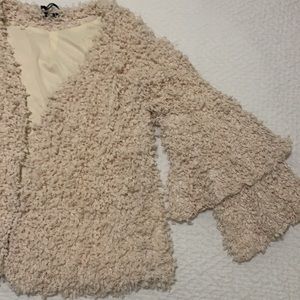 Shaggy Cardigan Cream Wide Sleeves